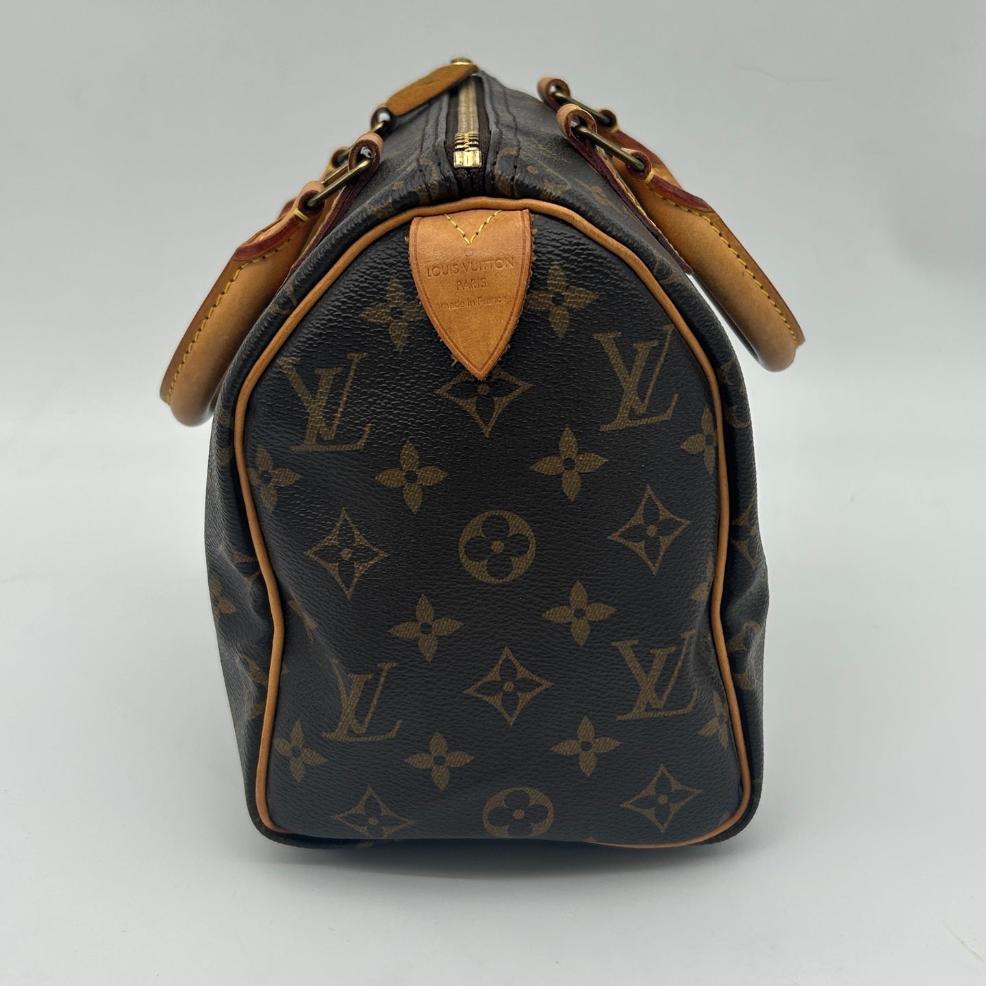 Louis Vuitton Monogram Speedy 25 Handbag [Used]