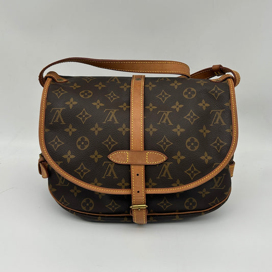 Louis Vuitton Monogram Saumur 30 Messenger Bag [Used]
