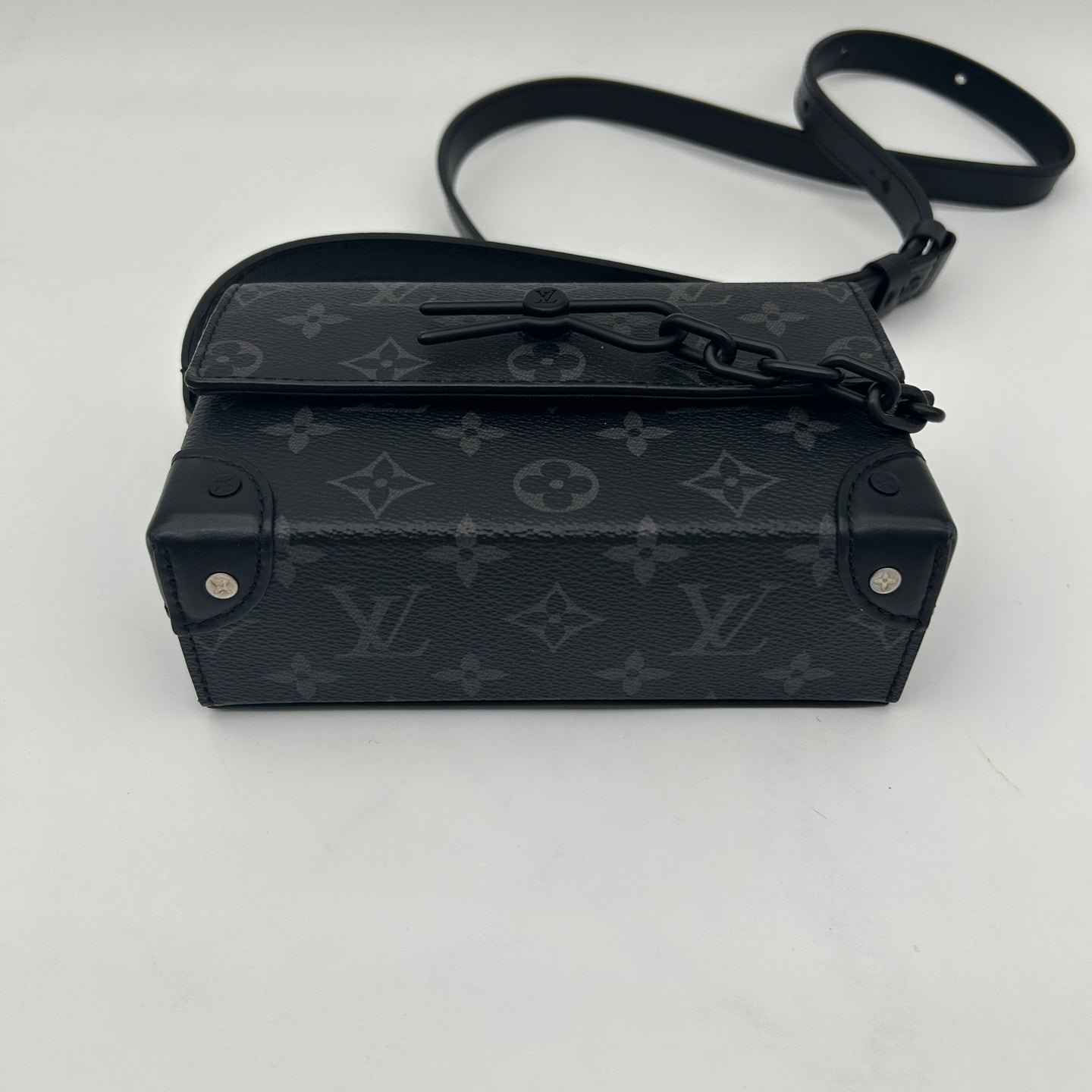 Louis Vuitton Monogram Eclipse Soft Trunk Wallet Black [Used]