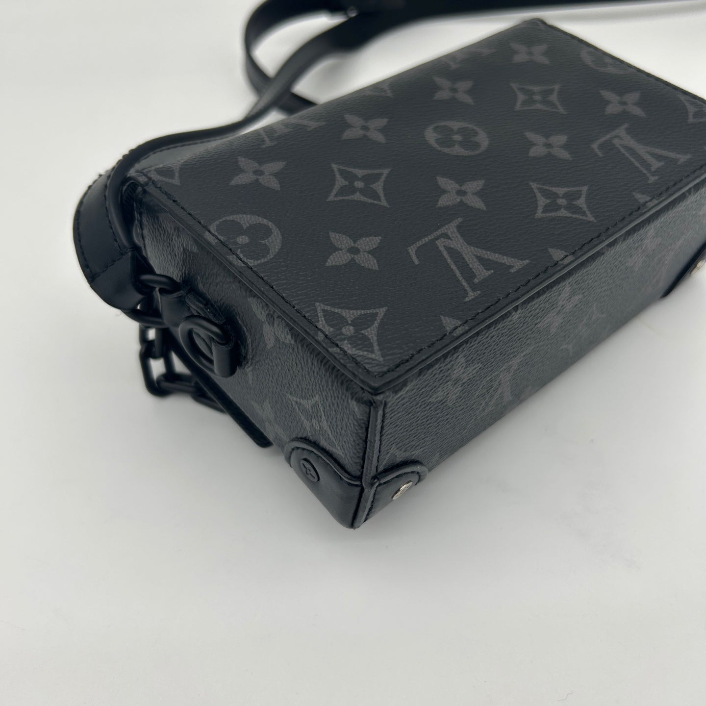 Louis Vuitton Monogram Eclipse Soft Trunk Wallet Black [Used]