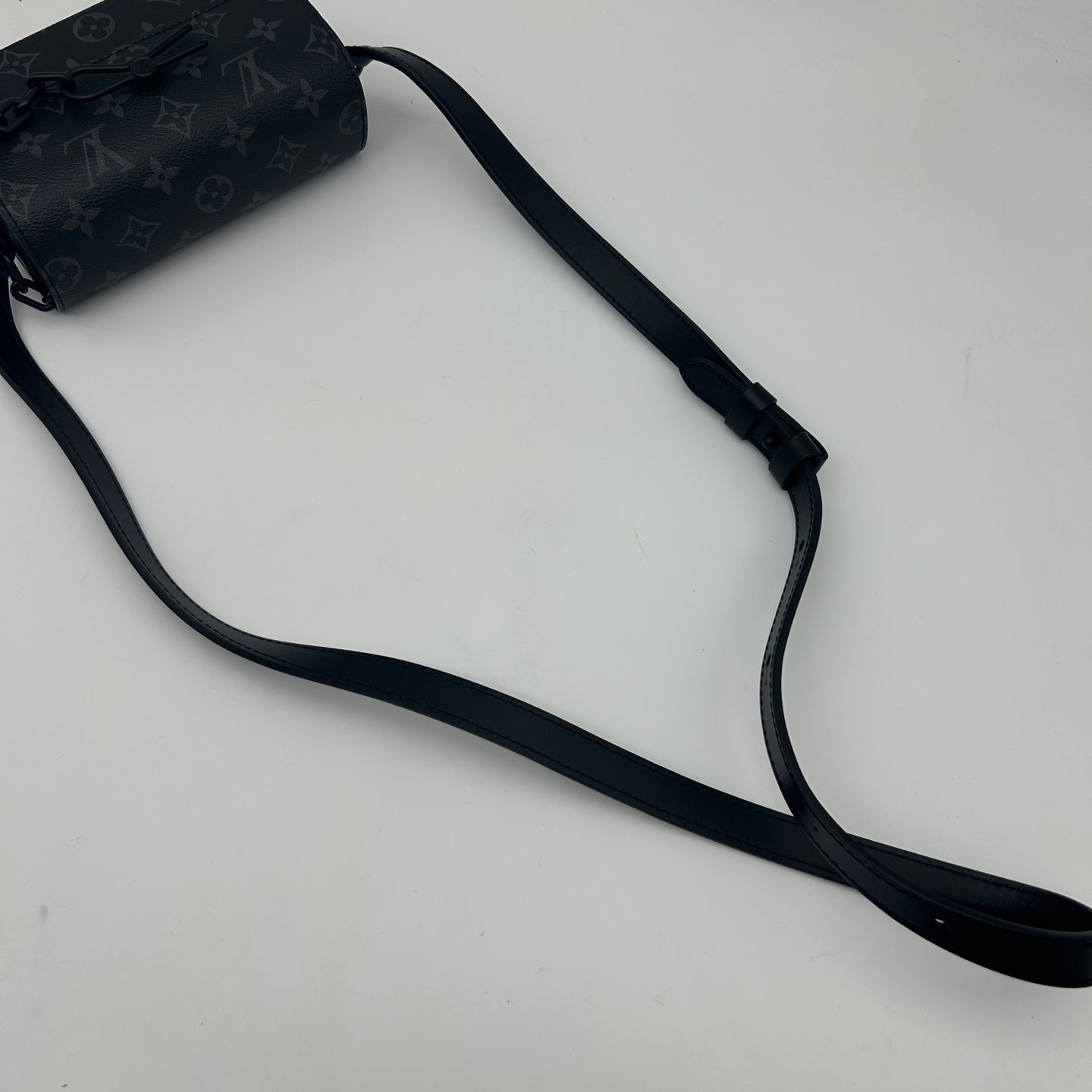 Louis Vuitton Monogram Eclipse Soft Trunk Wallet Black [Used]