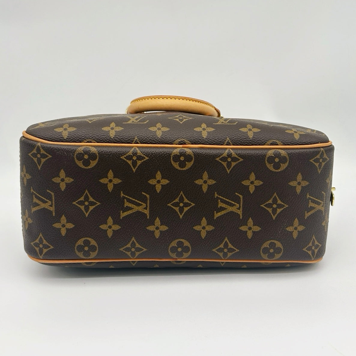 Louis Vuitton Monogram Trouville Handbag [Used]