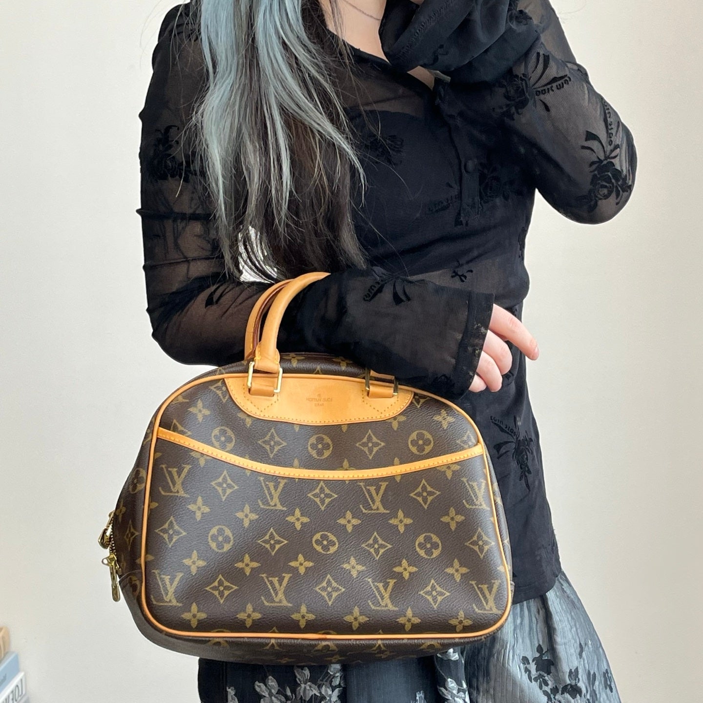 Louis Vuitton Monogram Trouville Handbag [Used]