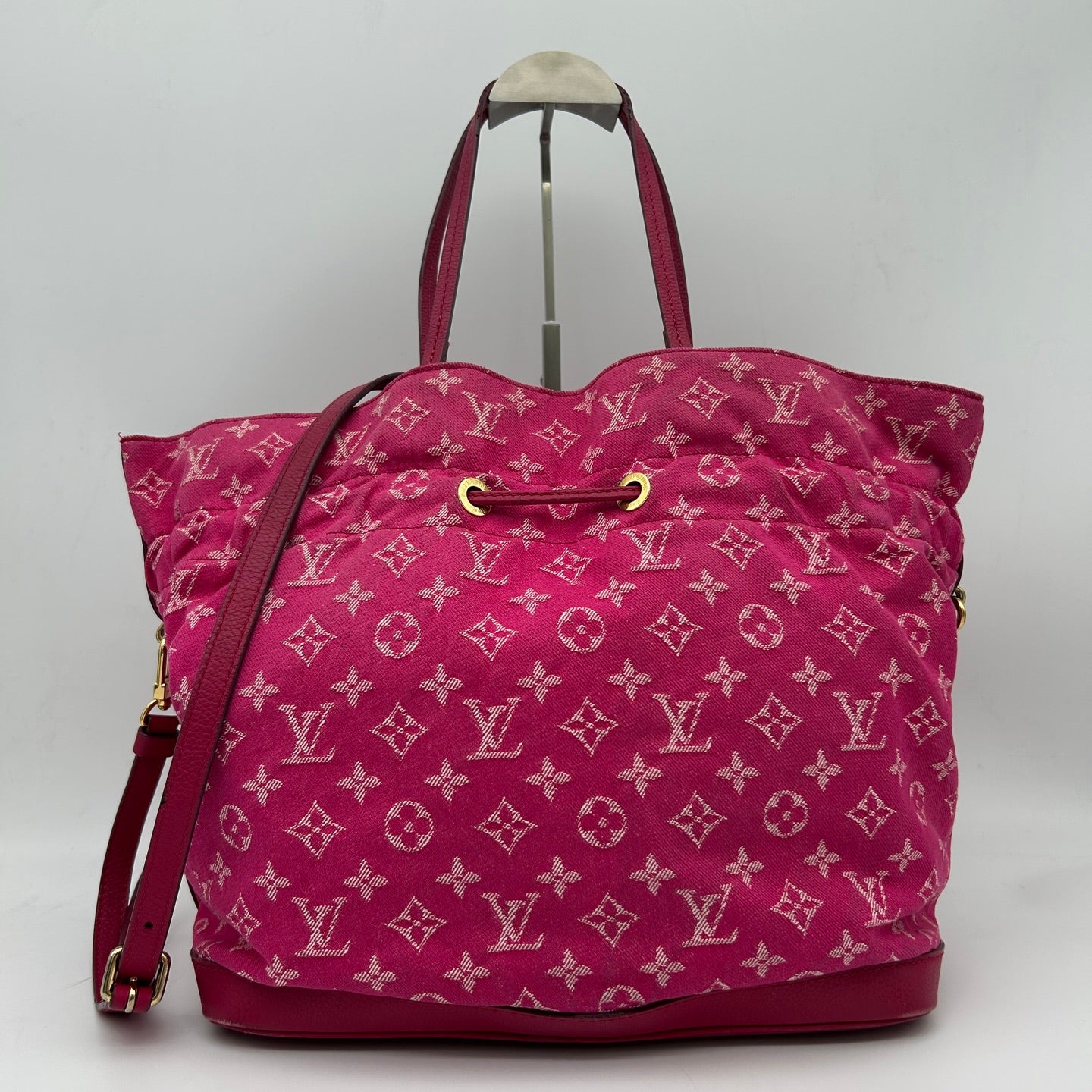 Louis Vuitton Rose Indian Monogram Denim Noefull Bag [Used]