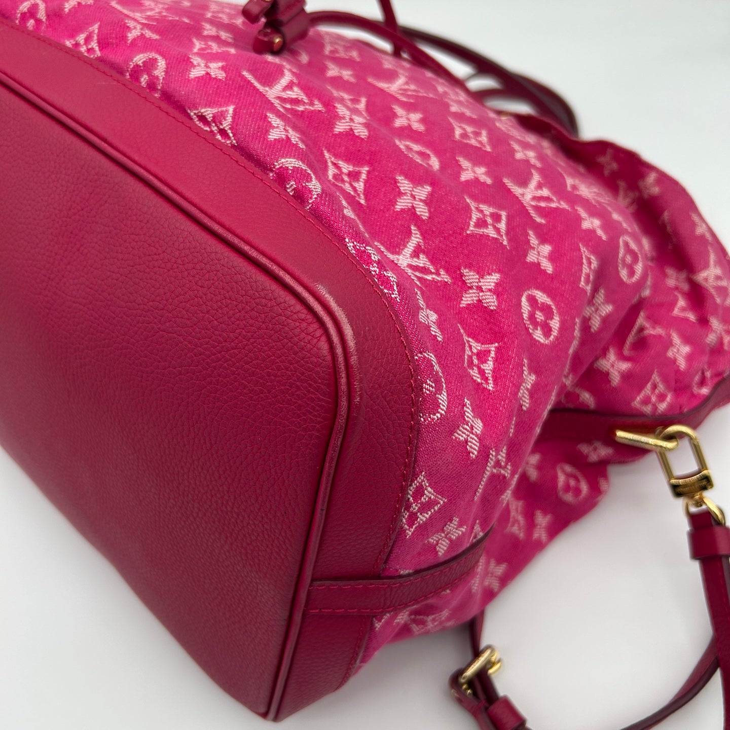 Louis Vuitton Rose Indian Monogram Denim Noefull Bag [Used]