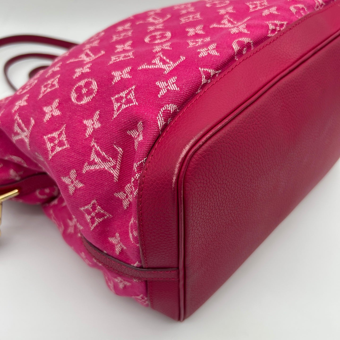 Louis Vuitton Rose Indian Monogram Denim Noefull Bag [Used]