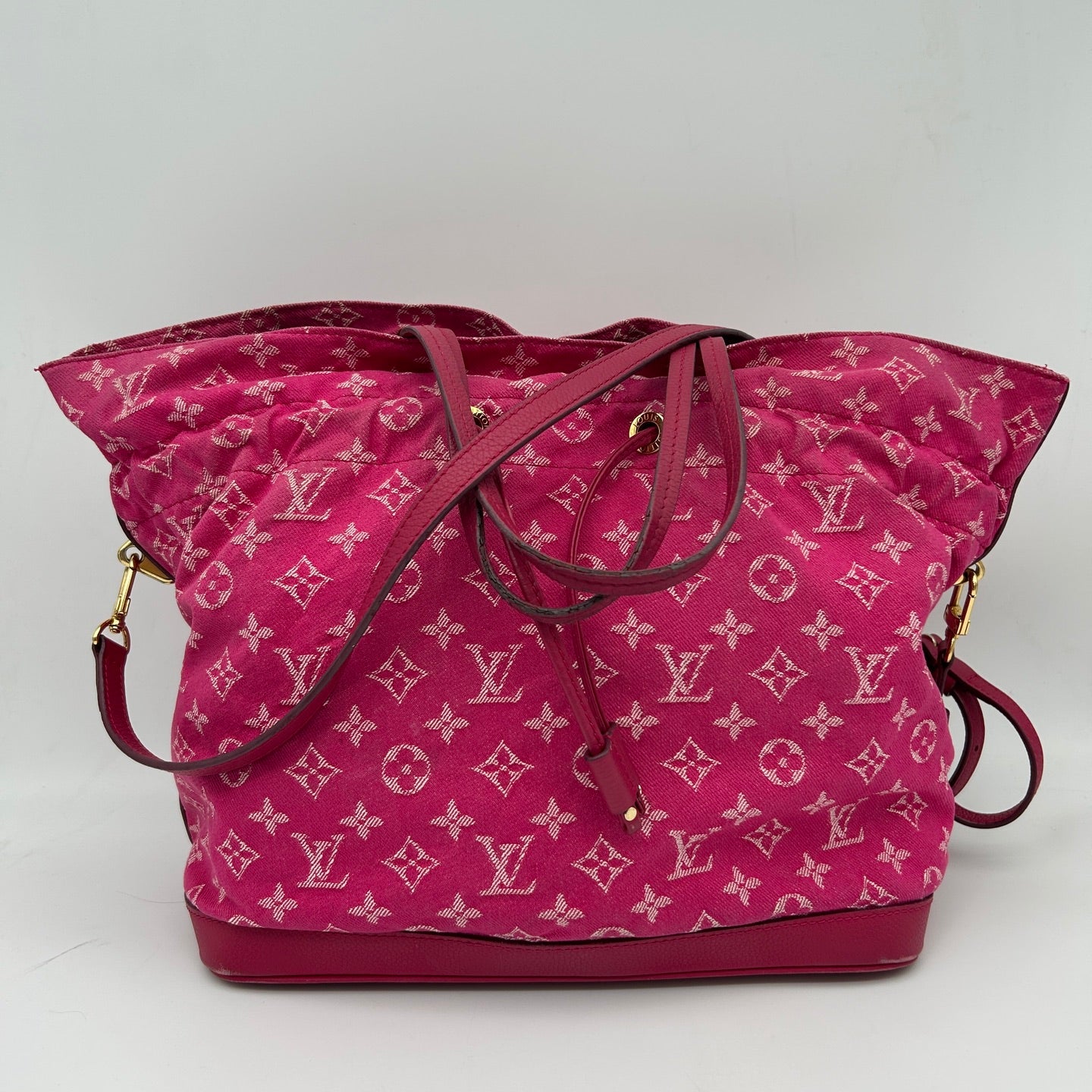 Louis Vuitton Rose Indian Monogram Denim Noefull Bag [Used]