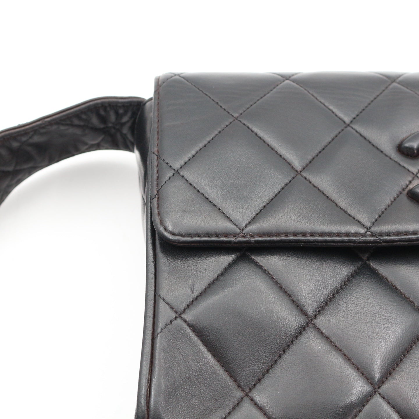 CHANEL So Black Lambskin CC Messenger Bag [Used]