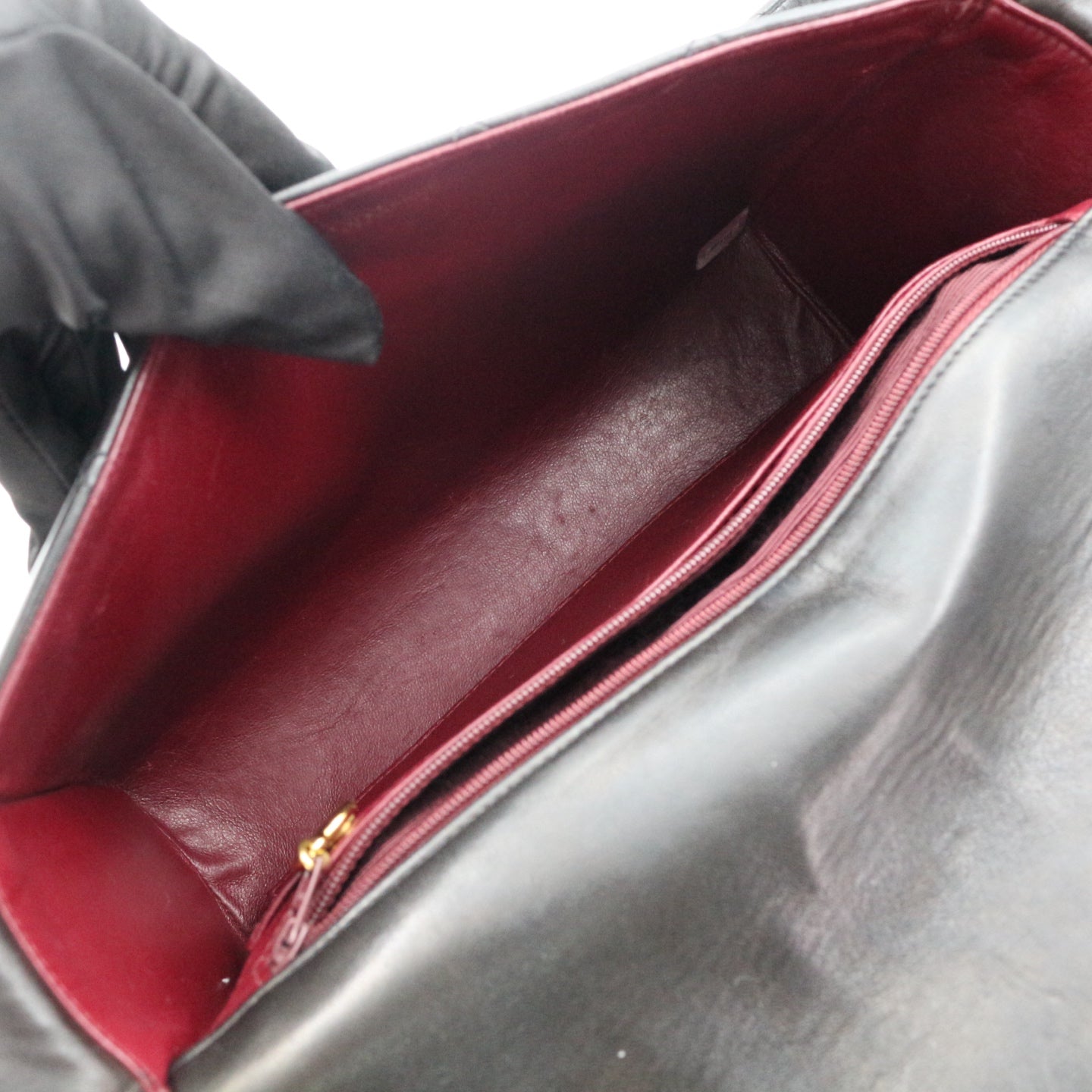 CHANEL So Black Lambskin CC Messenger Bag [Used]