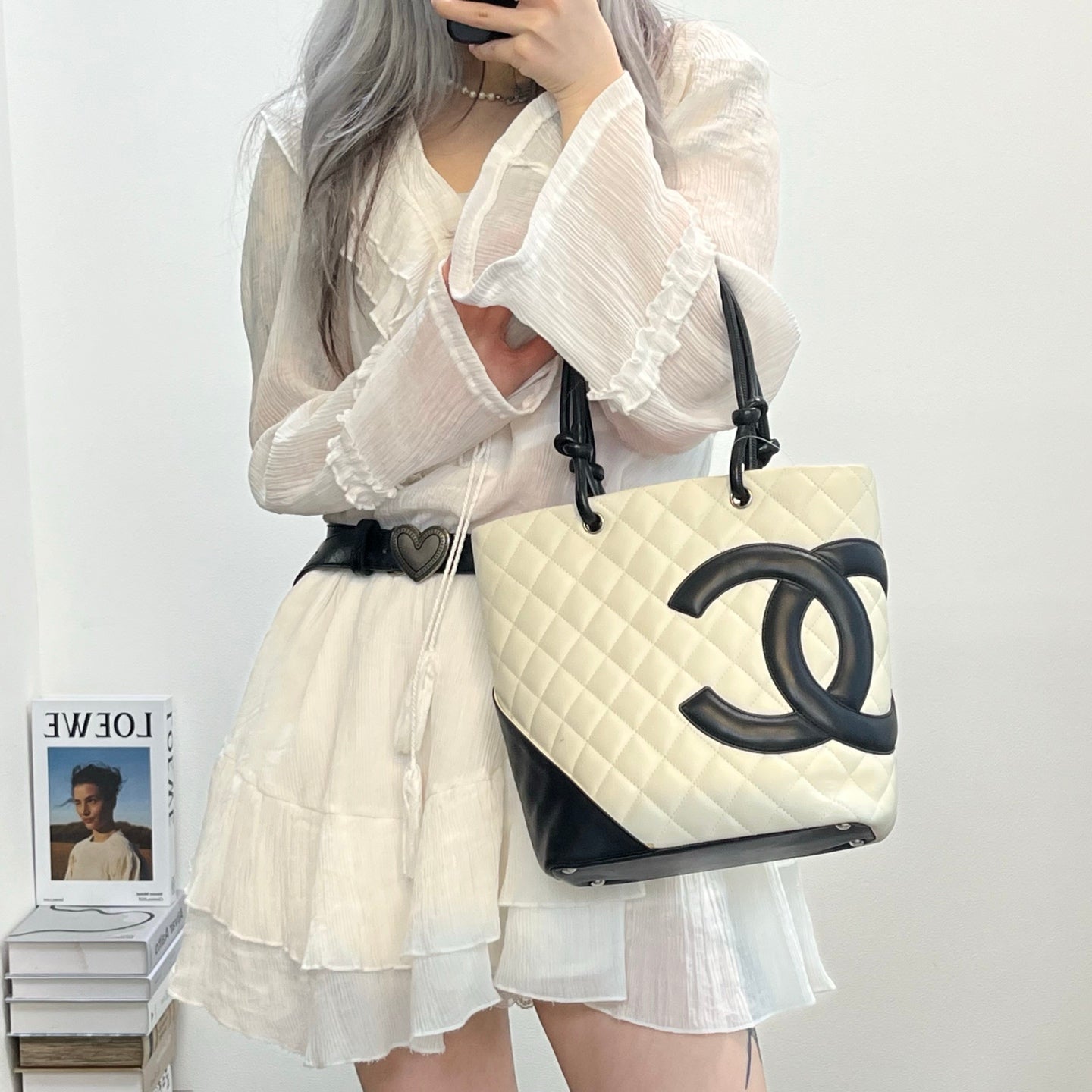 CHANEL Cambon Ligne Small Tote Bag – White / Black [Used]