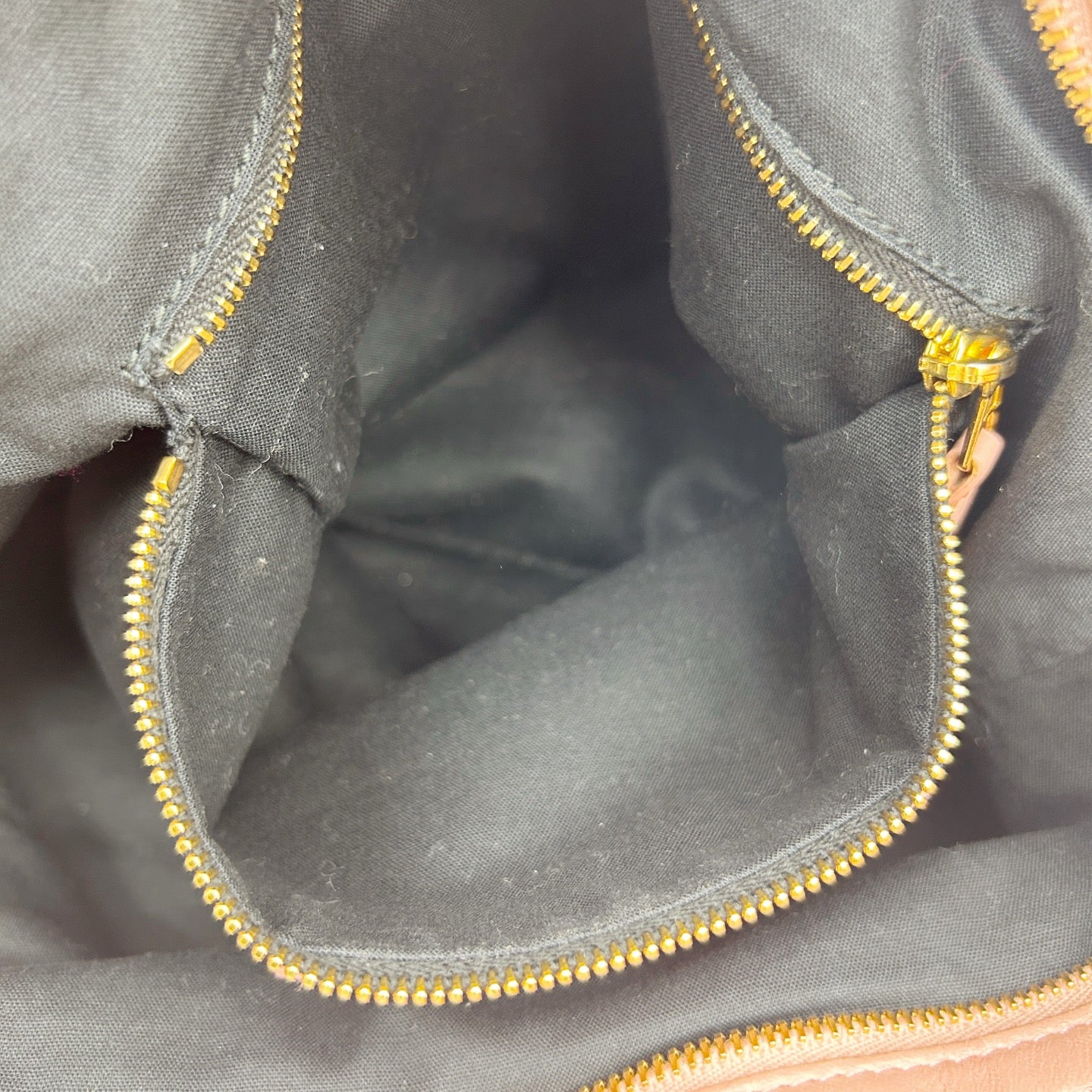 BALENCIAGA Classic City Large Bag – Pink [Used]