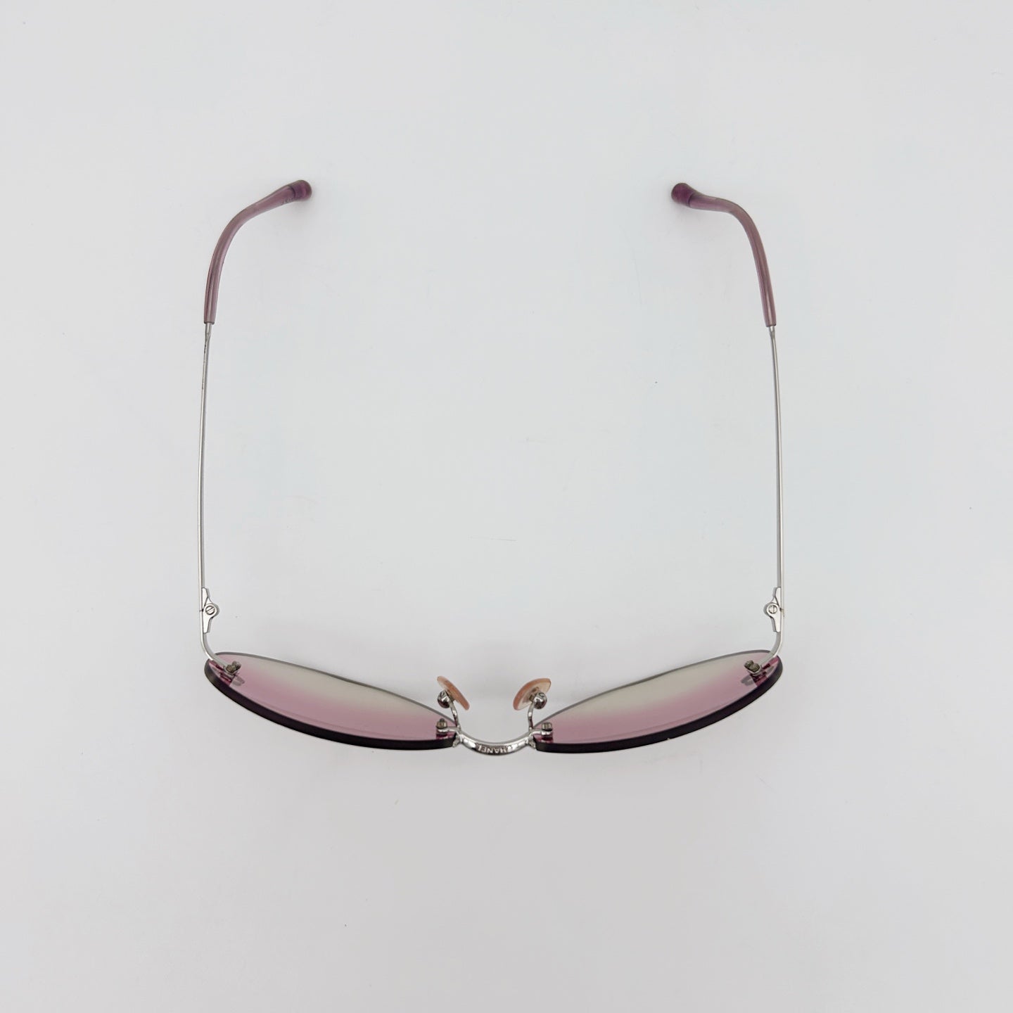 CHANEL Y2K Pink Gradient Rimless Cat-Eye Sunglasses – Pink Gradient [Used]