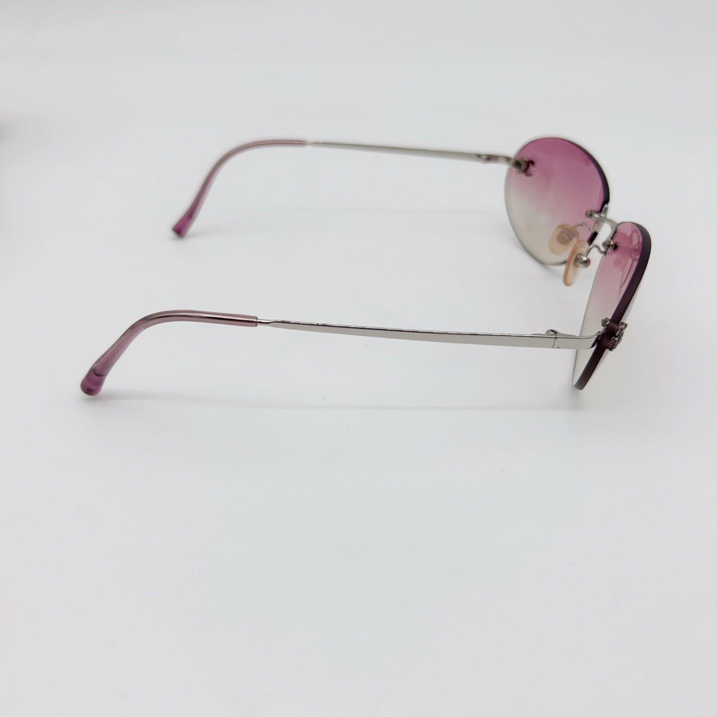 CHANEL Y2K Pink Gradient Rimless Cat-Eye Sunglasses – Pink Gradient [Used]