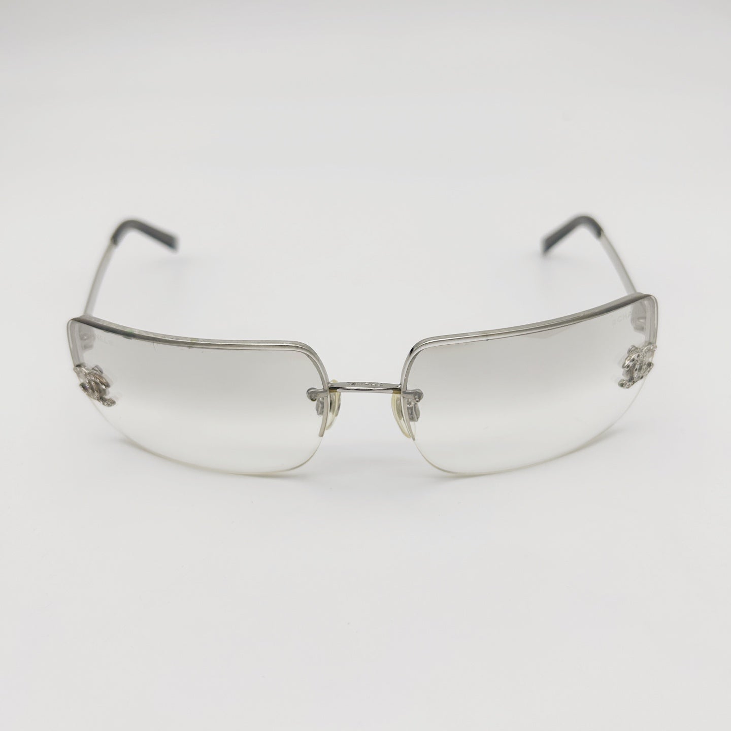 CHANEL Y2K Rimless Clear Fashion Glasses – Silver / Clear [Used]