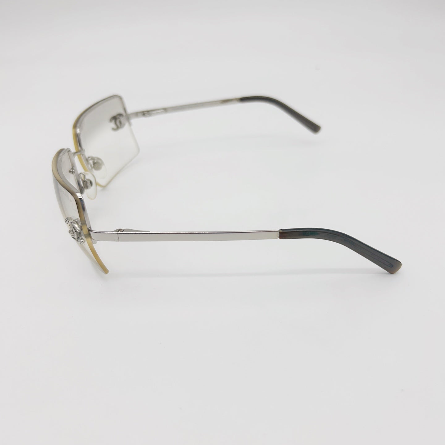 CHANEL Y2K Rimless Clear Fashion Glasses – Silver / Clear [Used]