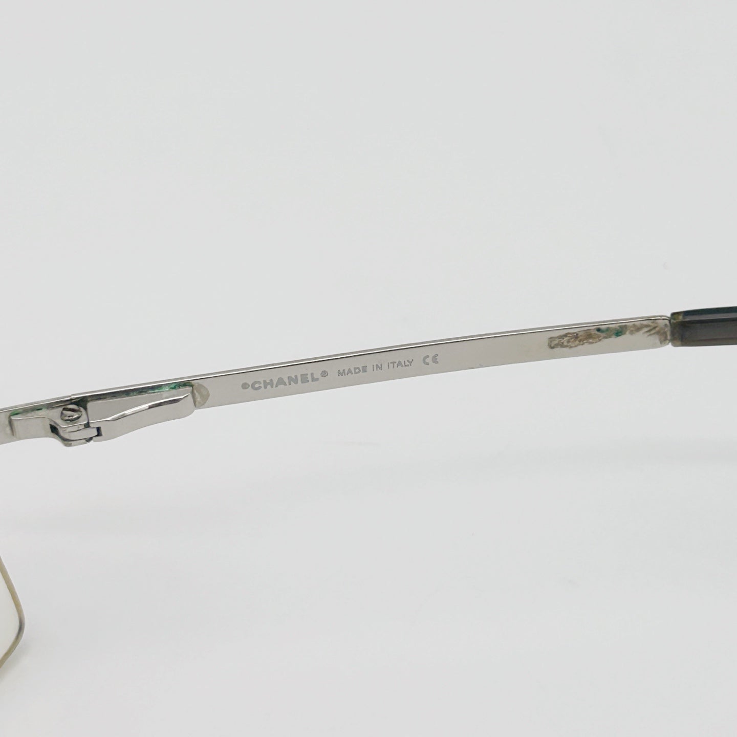 CHANEL Y2K Rimless Clear Fashion Glasses – Silver / Clear [Used]