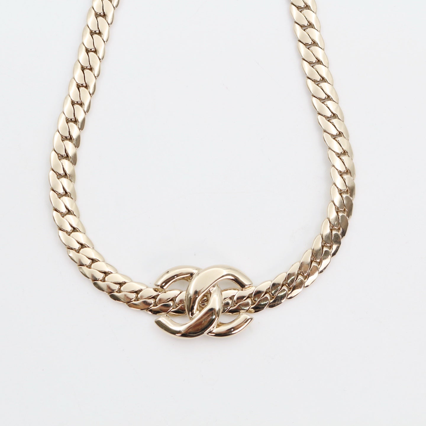 CHANEL CC Chain Necklace – Light Gold (B25S) [Brand New]