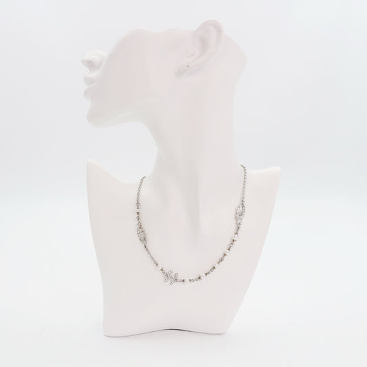 CHANEL Feather & CC Rhinestone Necklace – Silver (L25S) [Brand New]