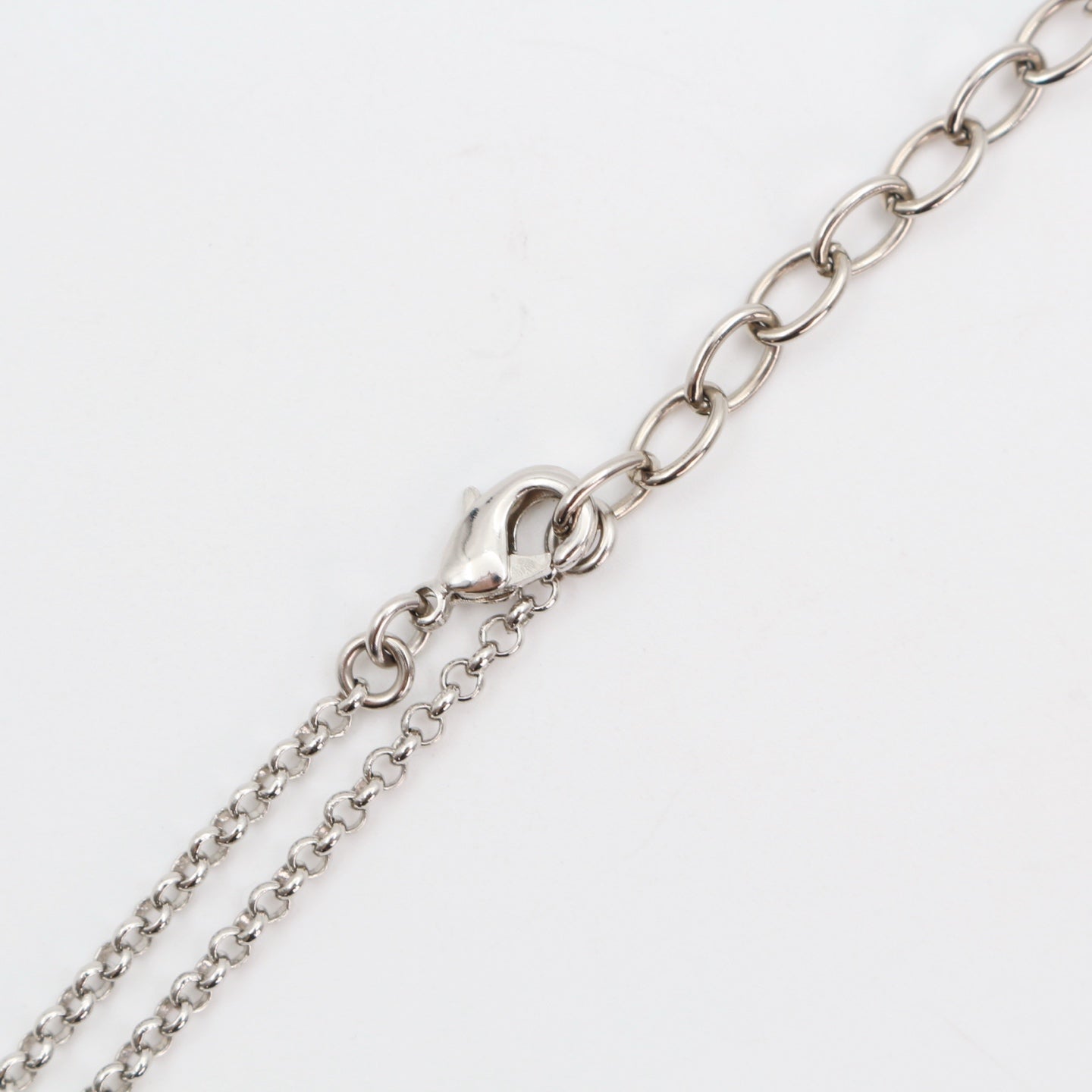 CHANEL Feather & CC Rhinestone Necklace – Silver (L25S) [Brand New]