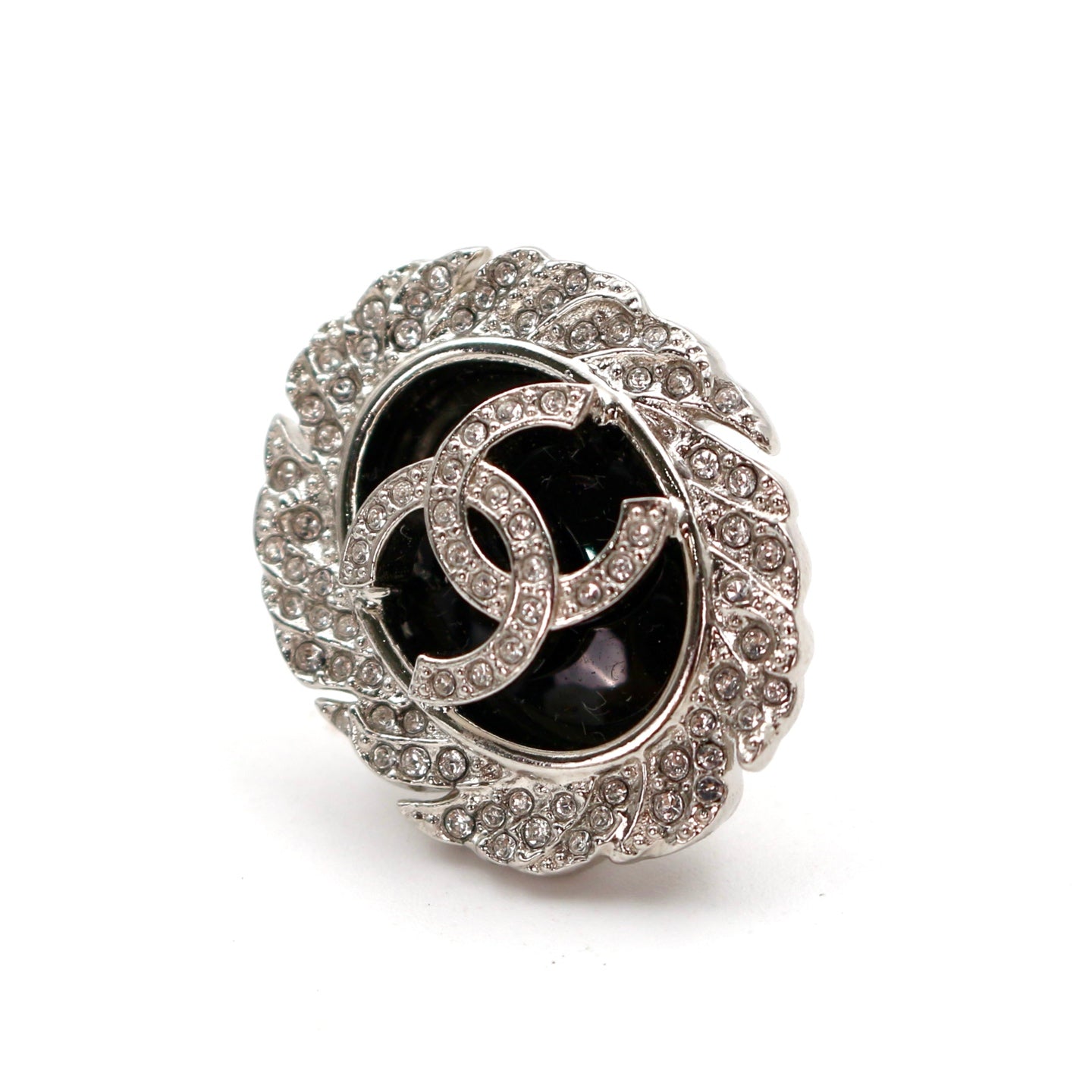 CHANEL Crystal CC Wing Earrings – Black × Silver (B25S) [Brand New]