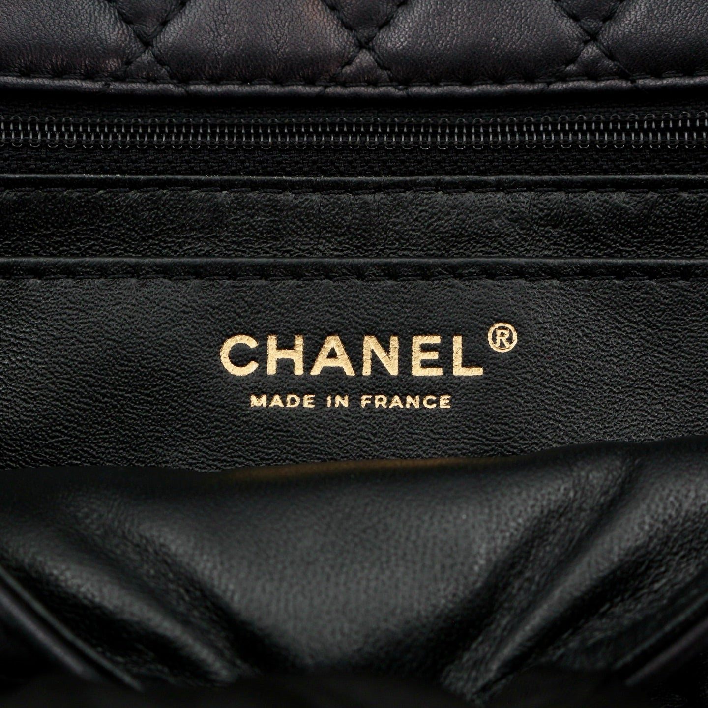 CHANEL Black Lambskin Glass Cabochon CC Flap Shoulder Bag [Used]