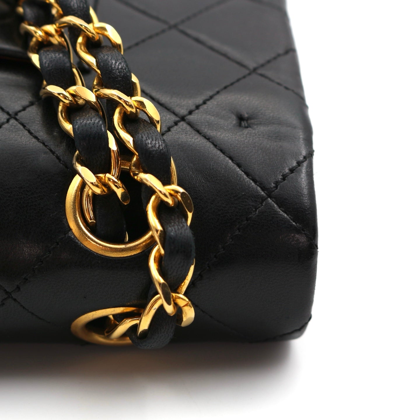 CHANEL Black Lambskin Classic Flap 25 [Used]