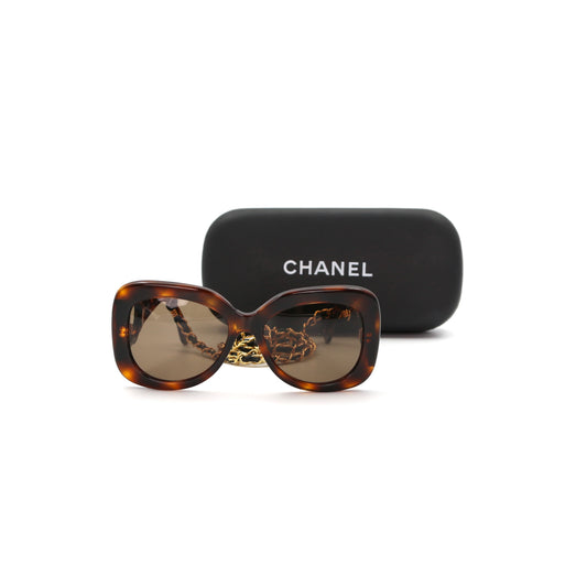 CHANEL Tortoiseshell CC Sunglasses [Used]