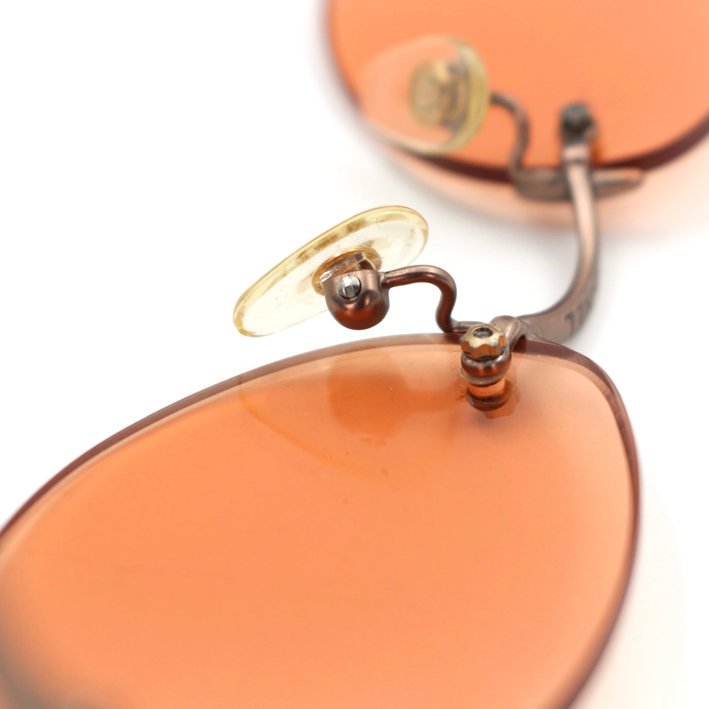 CHANEL Apricot Rimless Cat-Eye CC Logo Sunglasses [Used]
