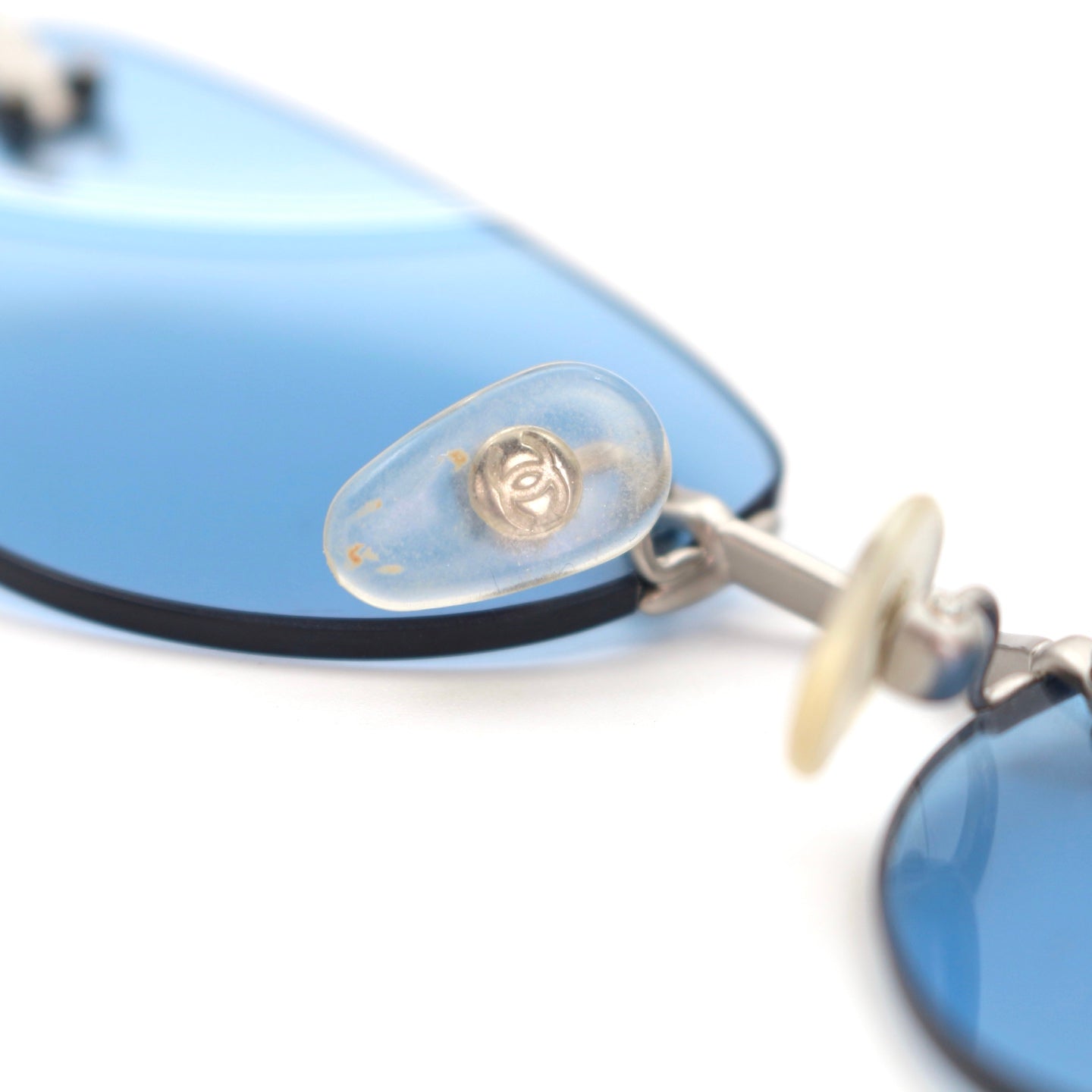 CHANEL Ice Blue CC Logo Rimless Cat-Eye Sunglasses [Used]