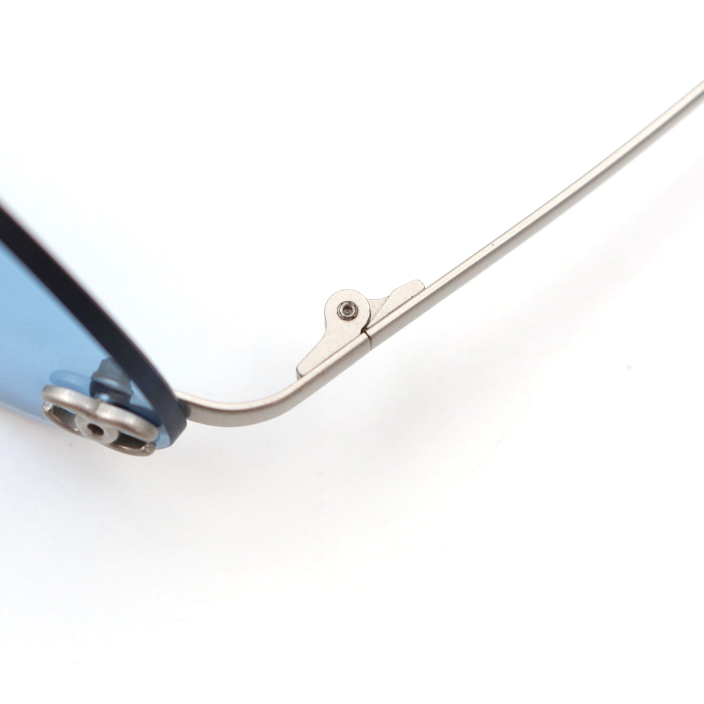 CHANEL Ice Blue CC Logo Rimless Cat-Eye Sunglasses [Used]