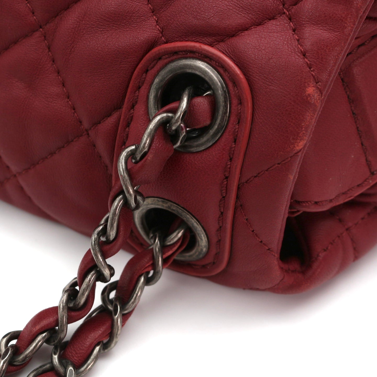 CHANEL Burgundy Lambskin Quilted Chain Flap Bag [Used]