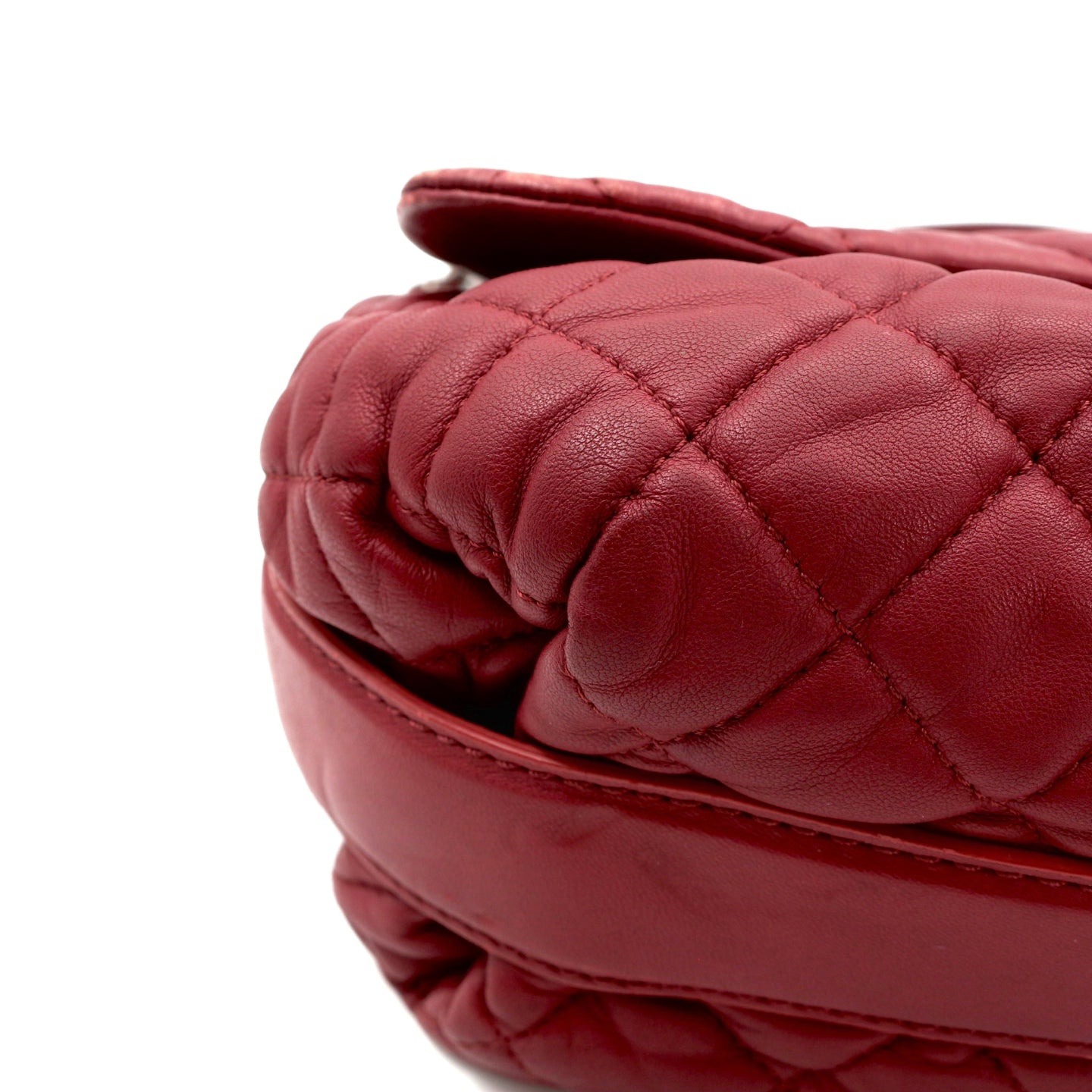 CHANEL Burgundy Lambskin Quilted Chain Flap Bag [Used]