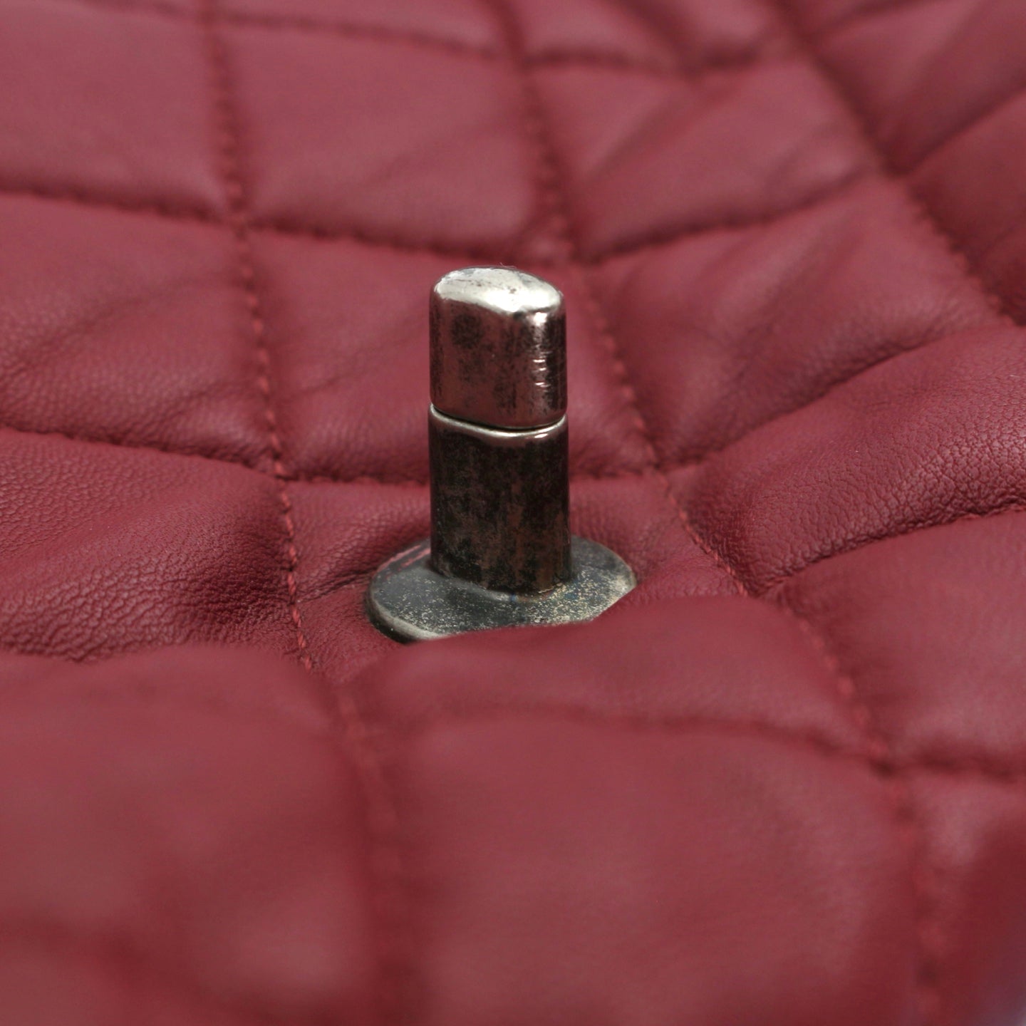 CHANEL Burgundy Lambskin Quilted Chain Flap Bag [Used]