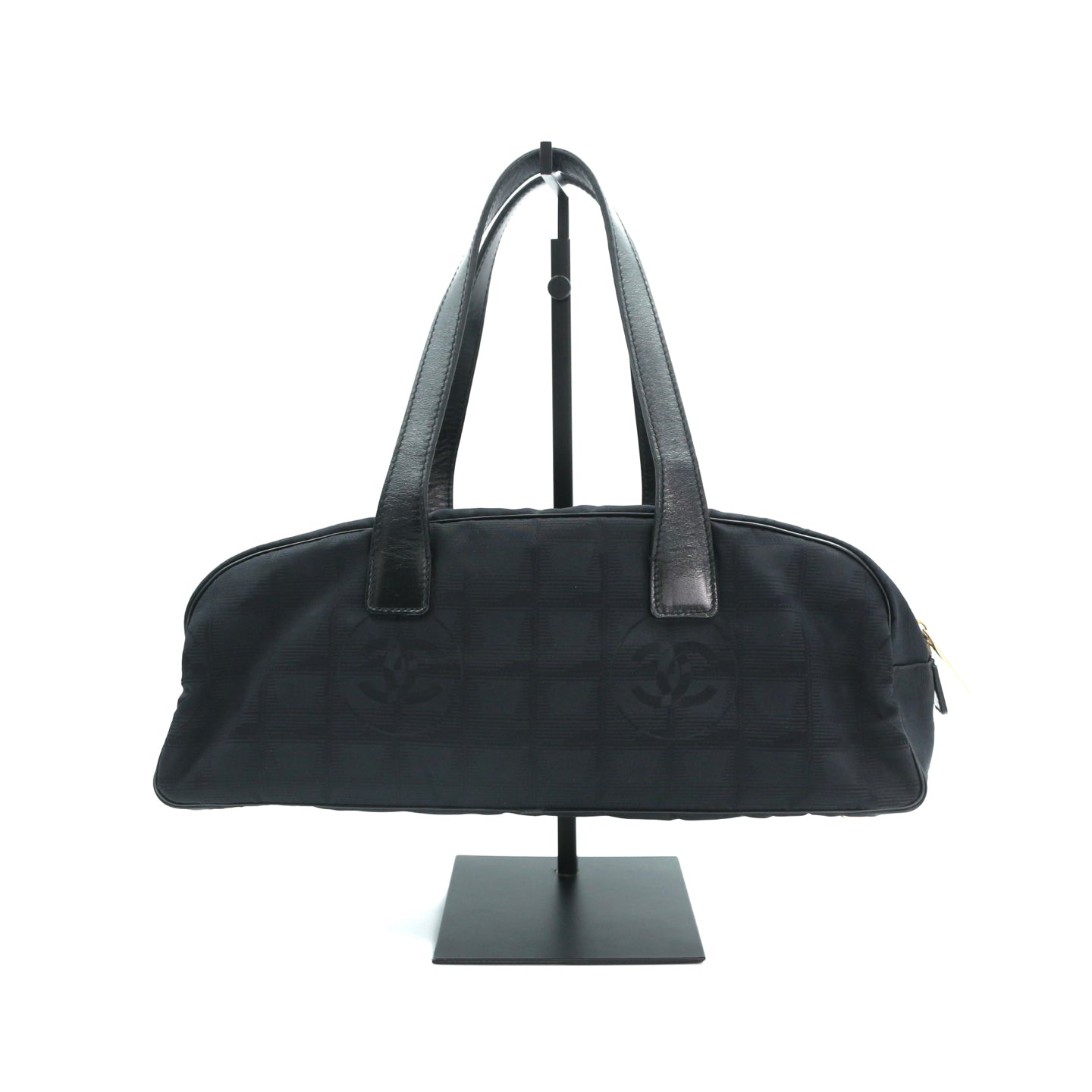 CHANEL Black Canvas Chocolate Bar Baguette Bag [Used]
