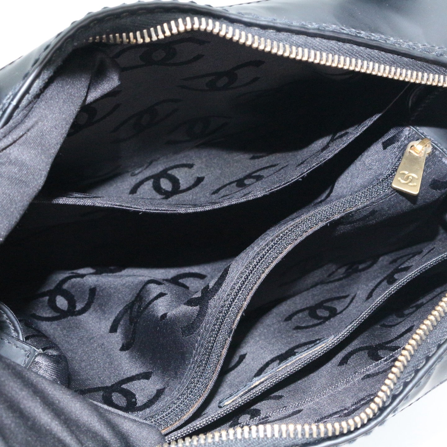 CHANEL Black Quilted Nubuck Leather Tote Bag[Used]