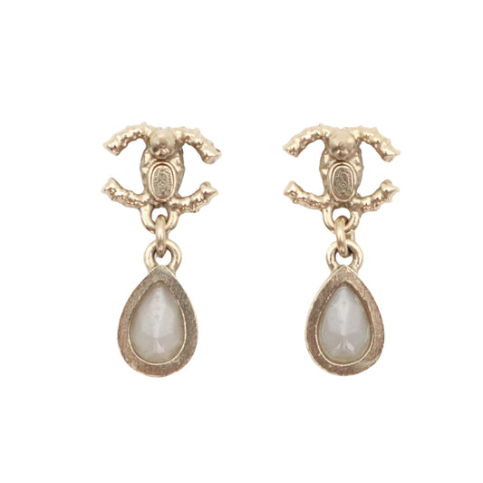 CHANEL Gold Tone Pearl CC Teardrop Earrings [Used]