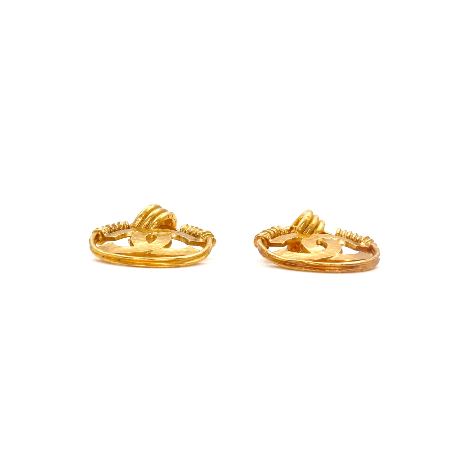 CHANEL Vintage Gold Tone Oversized CC Circle Clip-On Earrings [Used]