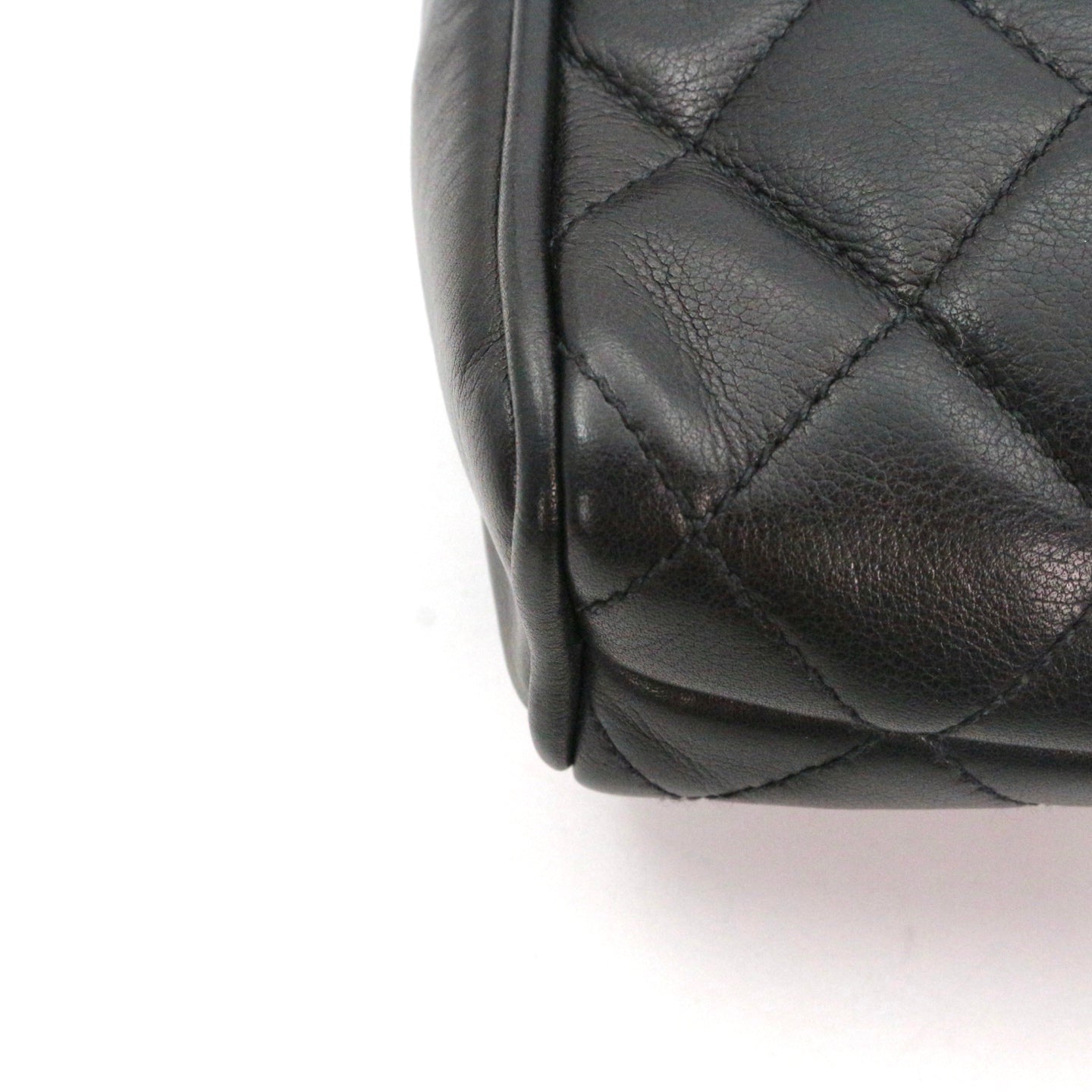 CHANEL Black Lambskin Quilted CC Charm Waist Bag with Gold Hardware [Used]