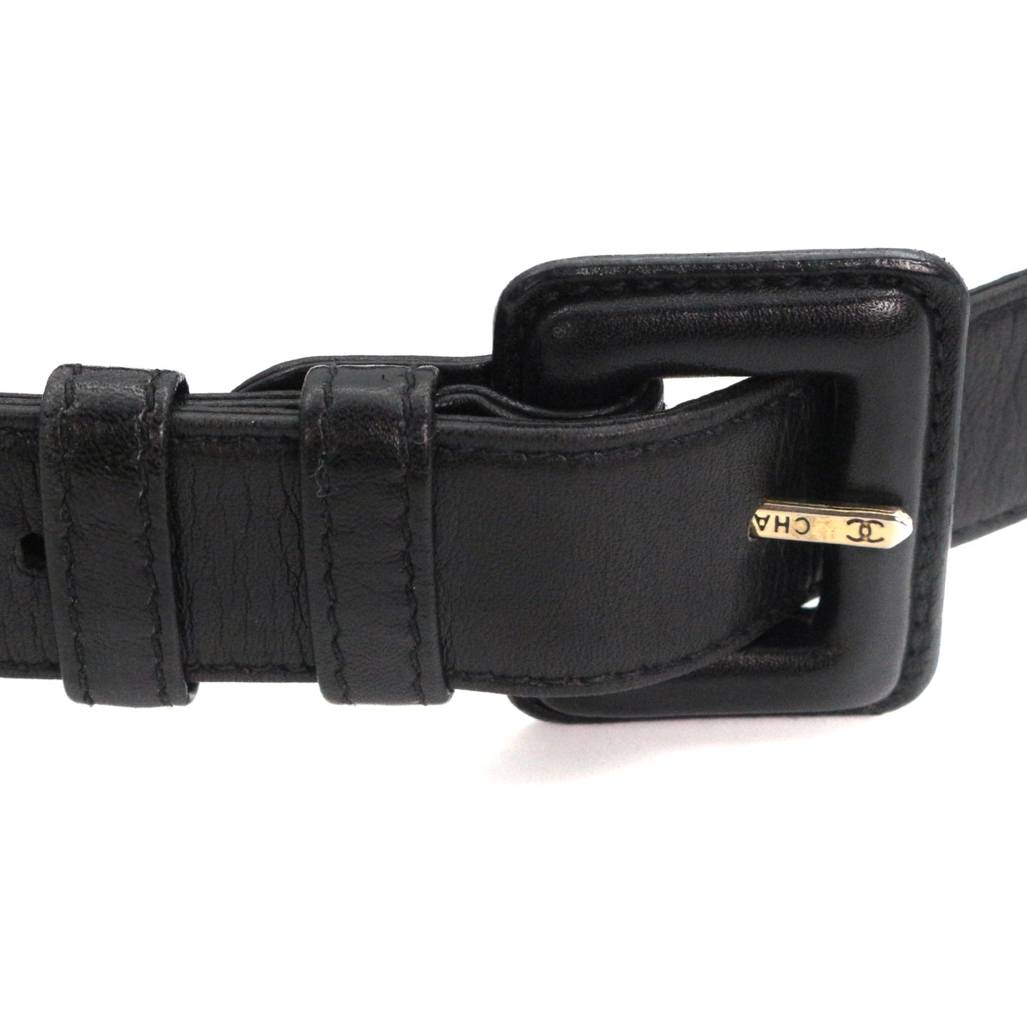 CHANEL Black Lambskin Quilted CC Charm Waist Bag with Gold Hardware [Used]