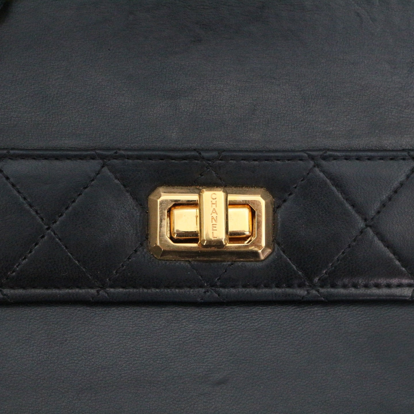 CHANEL Black Lambskin Quilted 2.55 Kelly-Style Chain Shoulder Bag with Card Holder [Used]