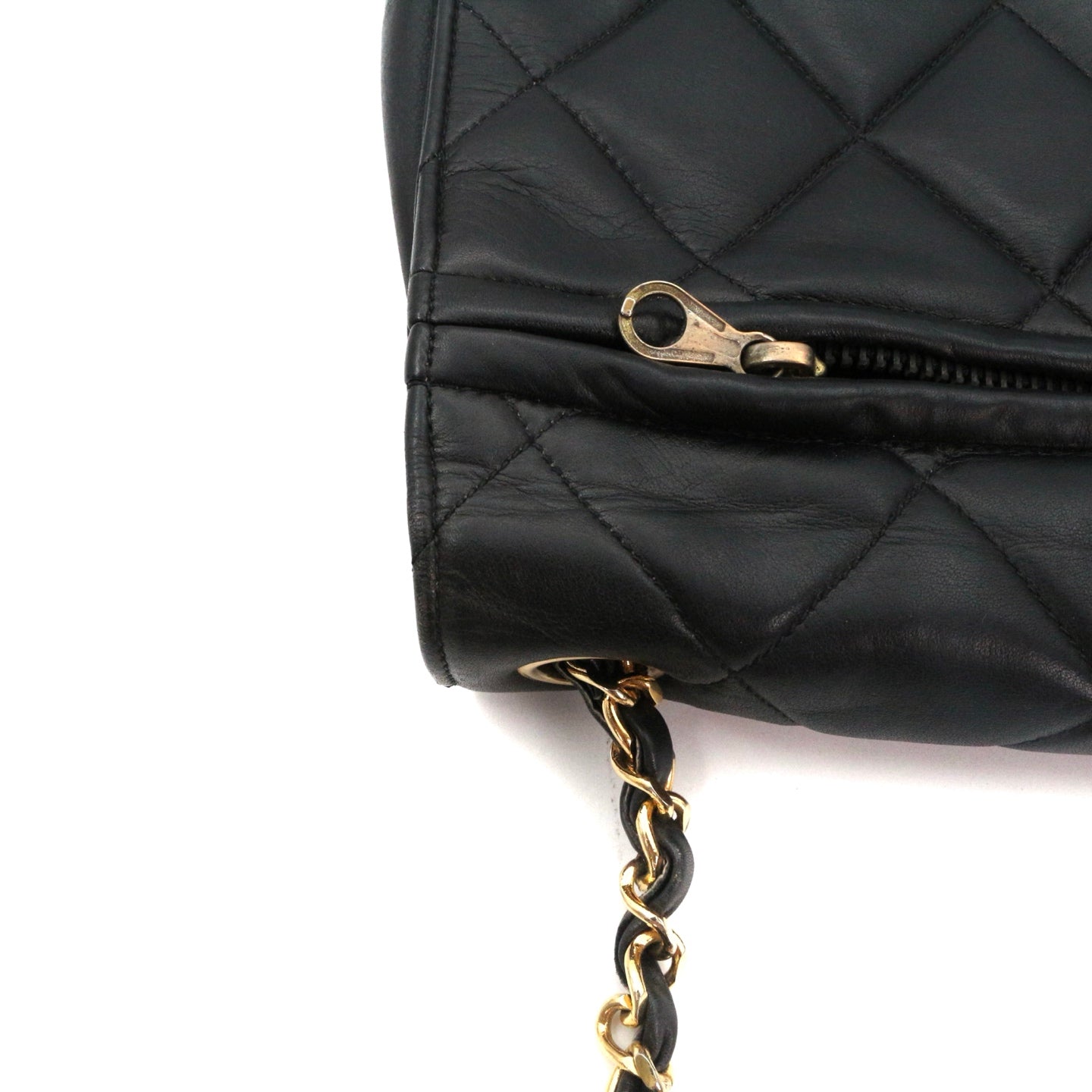 CHANEL Black Lambskin Quilted Large Flap Chain Shoulder Bag [Used]
