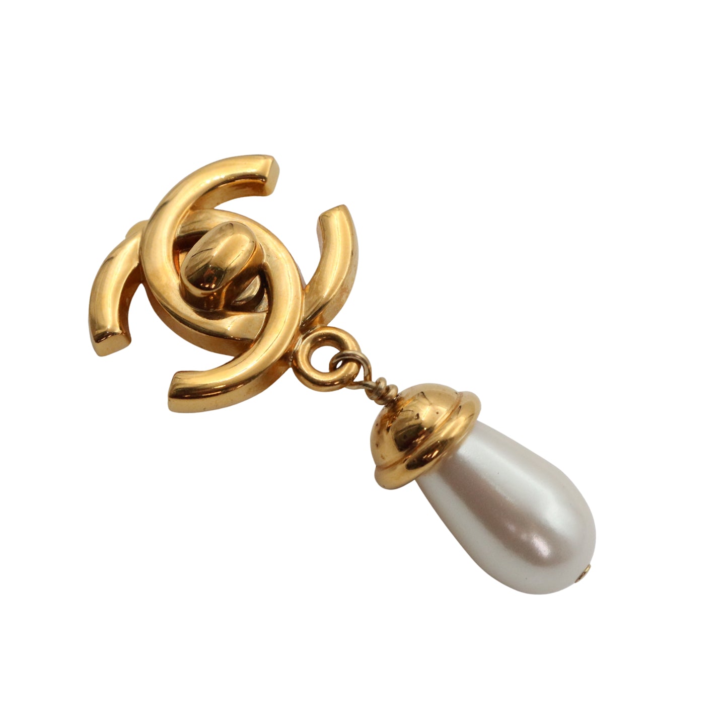 CHANEL Vintage Gold Tone CC Turn-Lock Pearl Drop Clip-On Earrings 96A [Used]