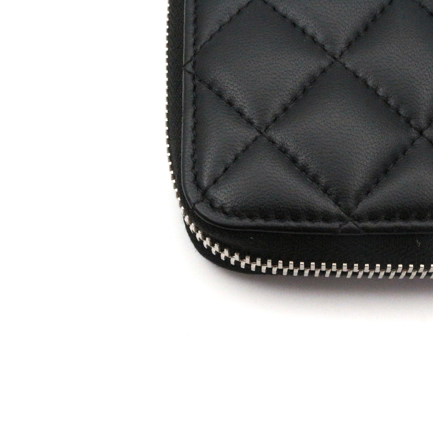 CHANEL Black Quilted Lambskin Zip-Around Long Wallet with Full Set [Used]