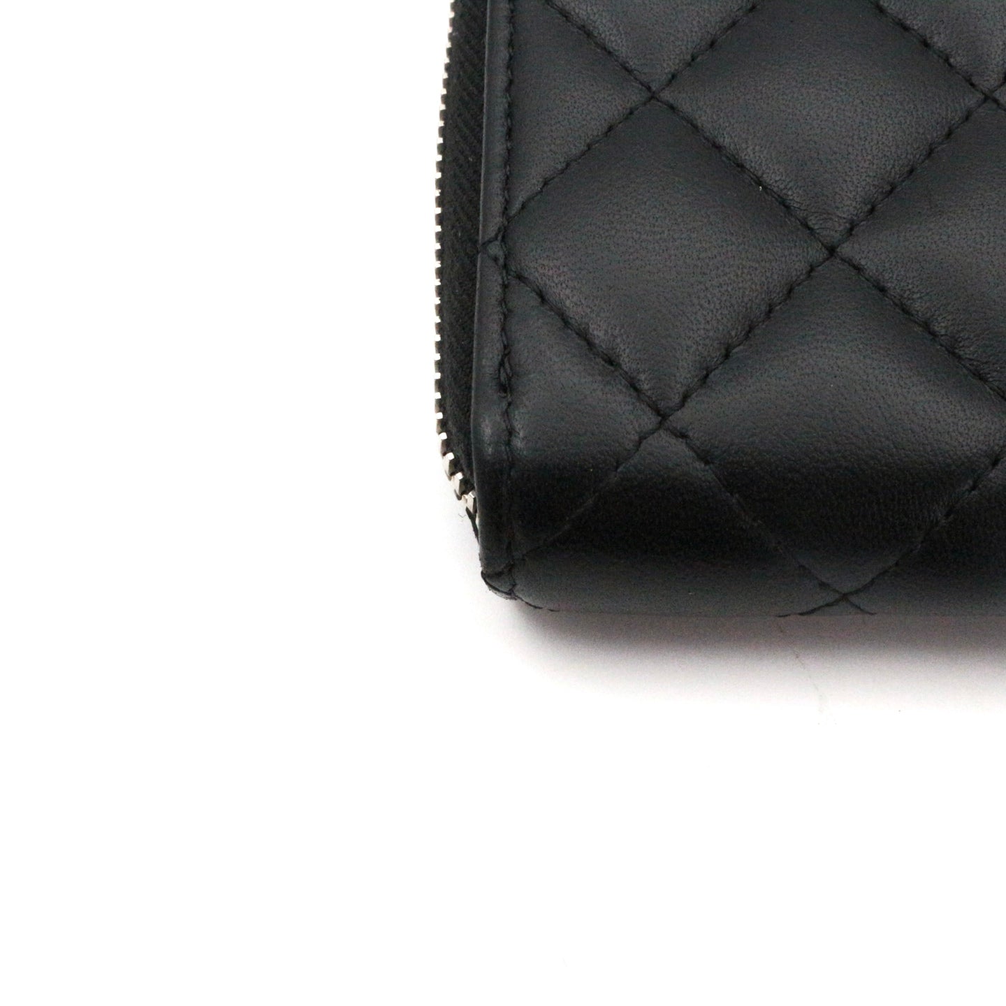 CHANEL Black Quilted Lambskin Zip-Around Long Wallet with Full Set [Used]