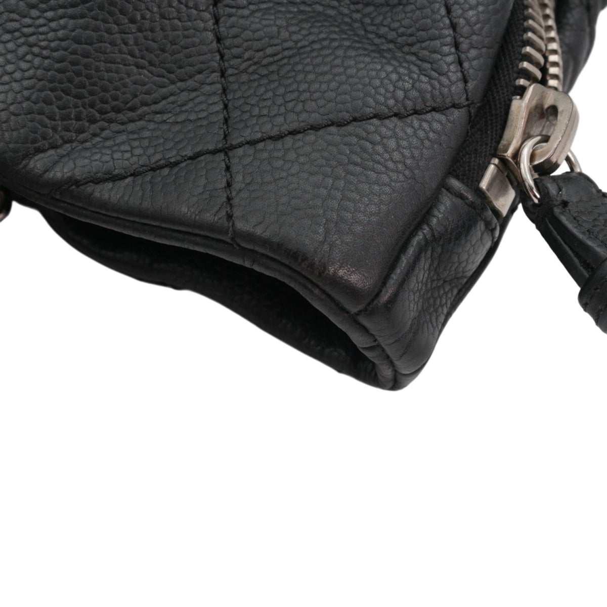 CHANEL Black Quilted Caviar Leather Large CC Zip Tote Bag [Used]
