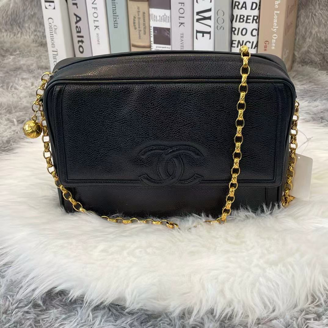 CHANEL Vintage Black Caviar Camera Shoulderbag [Used]