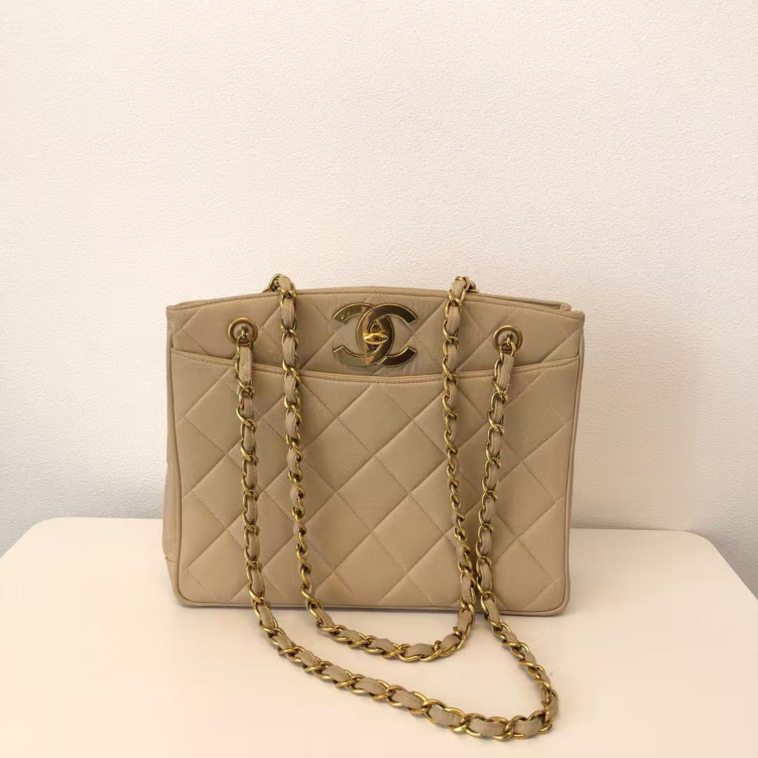 <SOLD OUT>   CHANEL Big CC VINTAGE Beige Lambskin Pocket Chain Tote ShoulderBag[Used]