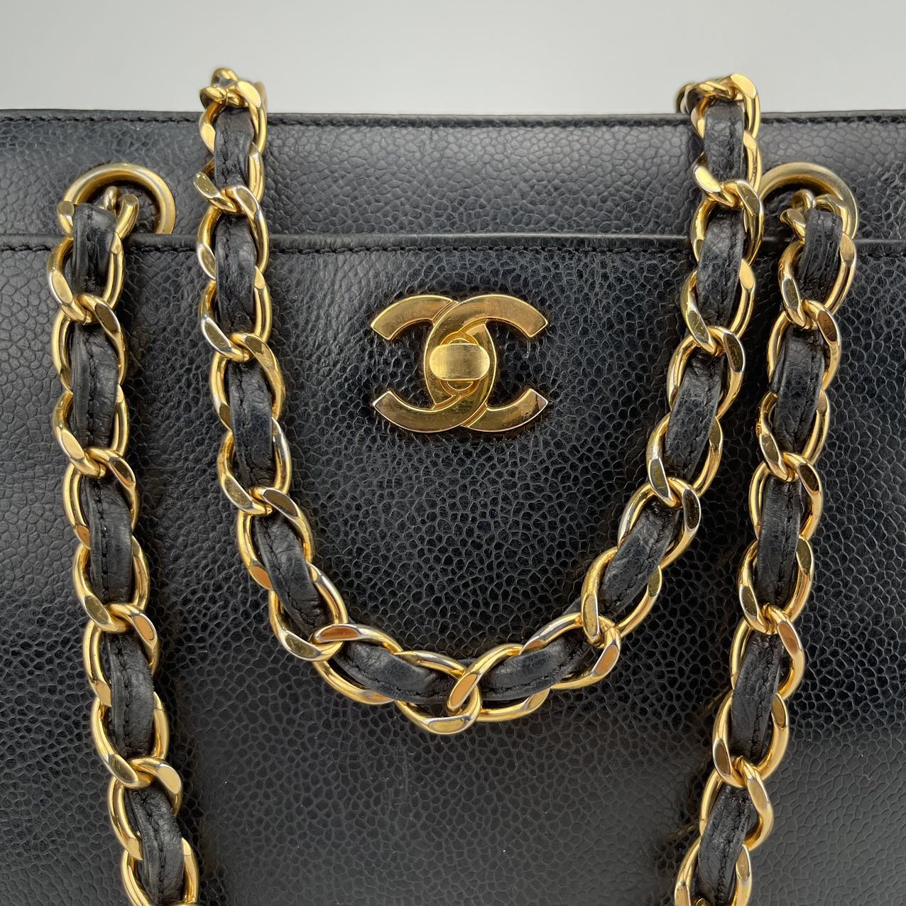 Chanel Black Calfskin Tote Bag [Used]