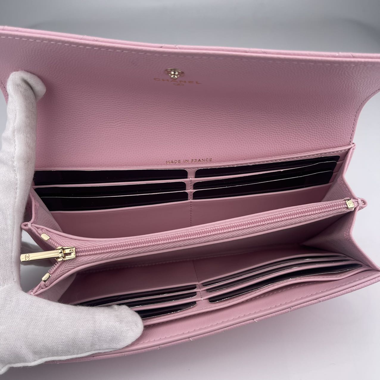 CHANEL Pink Caviar Skin Cocomark Wallet [Used]