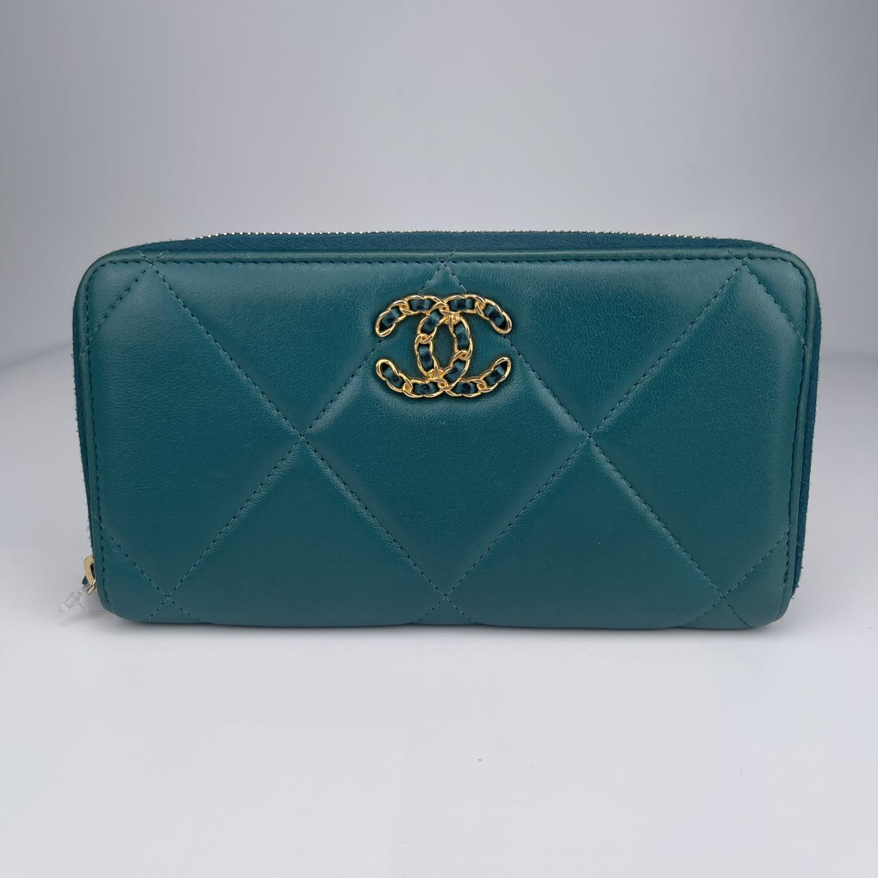 Chanel Peacock Green Lambskin Zip Wallet Clutch [used]